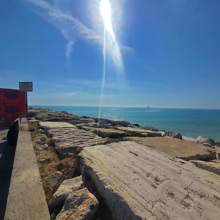 Lido 10a Apartamento *